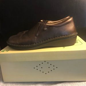 Finn Comfort Newport shoes size 40